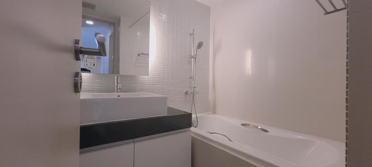 Twenty Three Residence Bangkok Zewnętrze zdjęcie